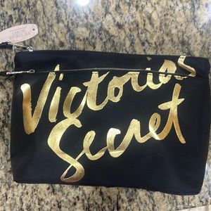 Victoria’s Secret 2 Compartment Make-Up Bag! 10 1/2” x 7”! New!